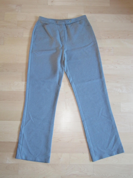 Schöne Hose hell grau RG design Gr. 40 vintage