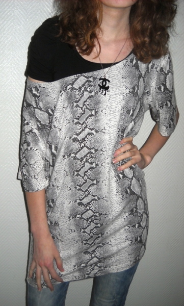 Schlange Animal Print T-Shirt Shirt Pulli Tunika Snake Reptile Kroko weiß creme grau oversized 34 36 38 40 XS S M L