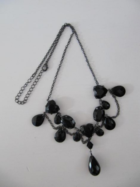 Statement Kette schwarz Perlen