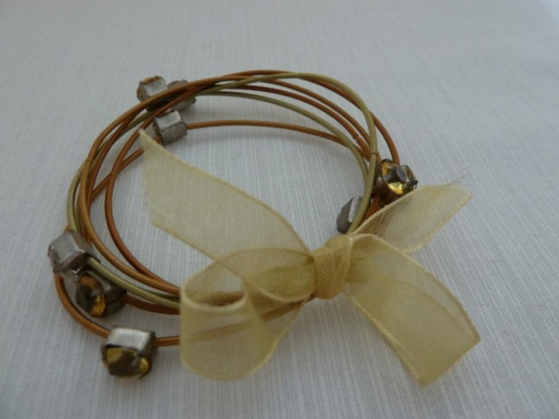 Armband stretch romantisch verspielt Glitzersteine - geschenkt