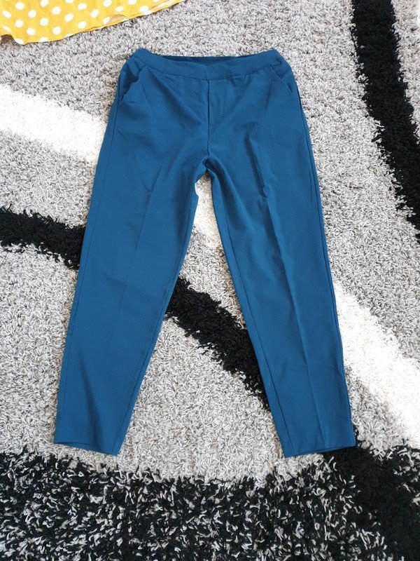 Vero Moda lockere Hose Gr. M (38) casual basic blau NEU