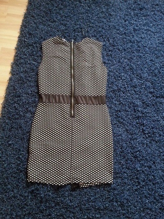 Figurbetontes Kleid von Vero Moda, Gr. 38 (M 36 S) Bodycon schwarz/weiß