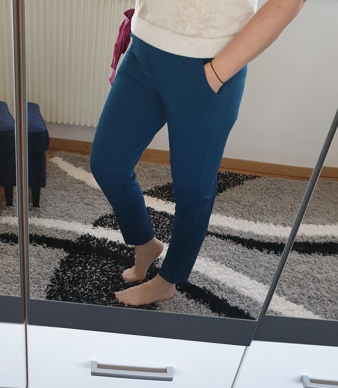 Vero Moda lockere Hose Gr. M (38) casual basic blau NEU