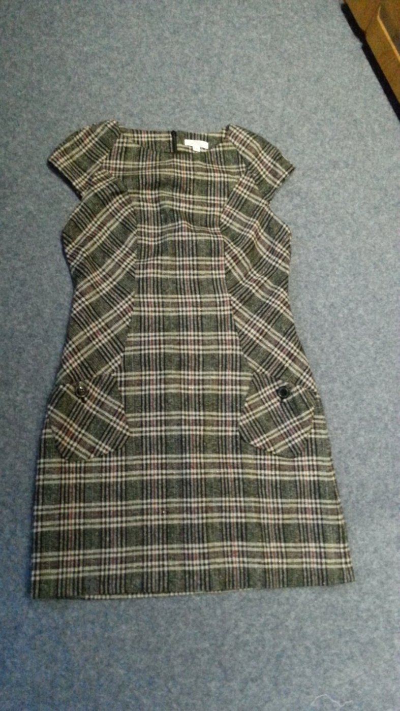 Kleid,Gr.40 (M/L) von s.Oliver Minikleid Bürokleid Neu Wolle Etuikleider winter