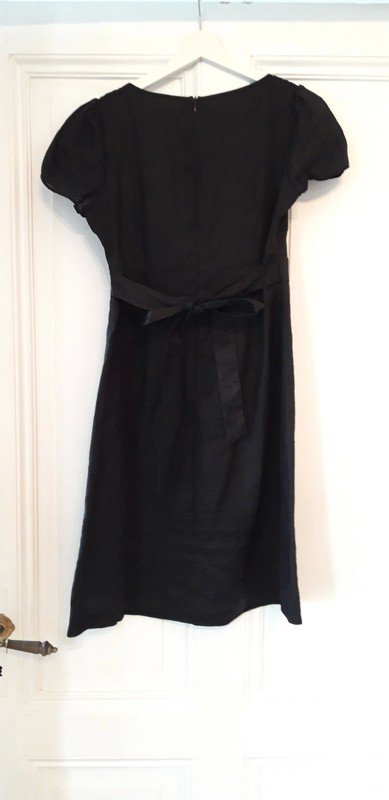 Schwarzes Leinenkleid, 40 von Hallhuber 