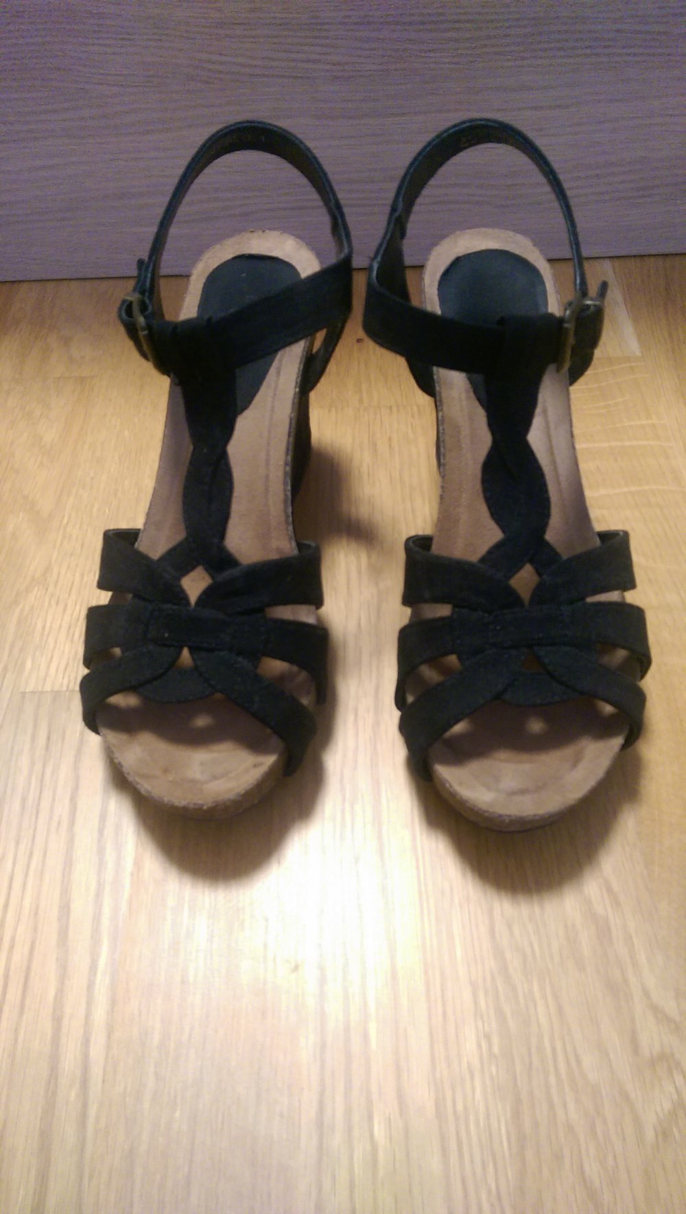 schwarze Wedges von Graceland