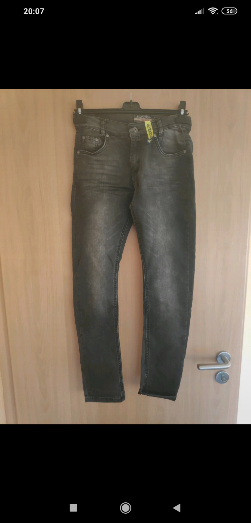 NEUE Jeanshose