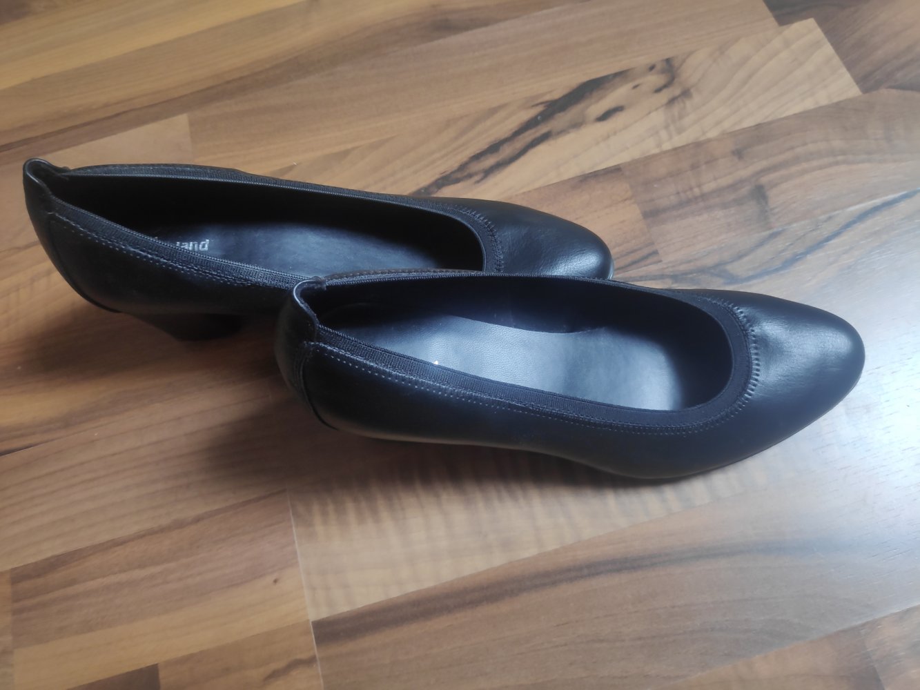 Neue Pumps