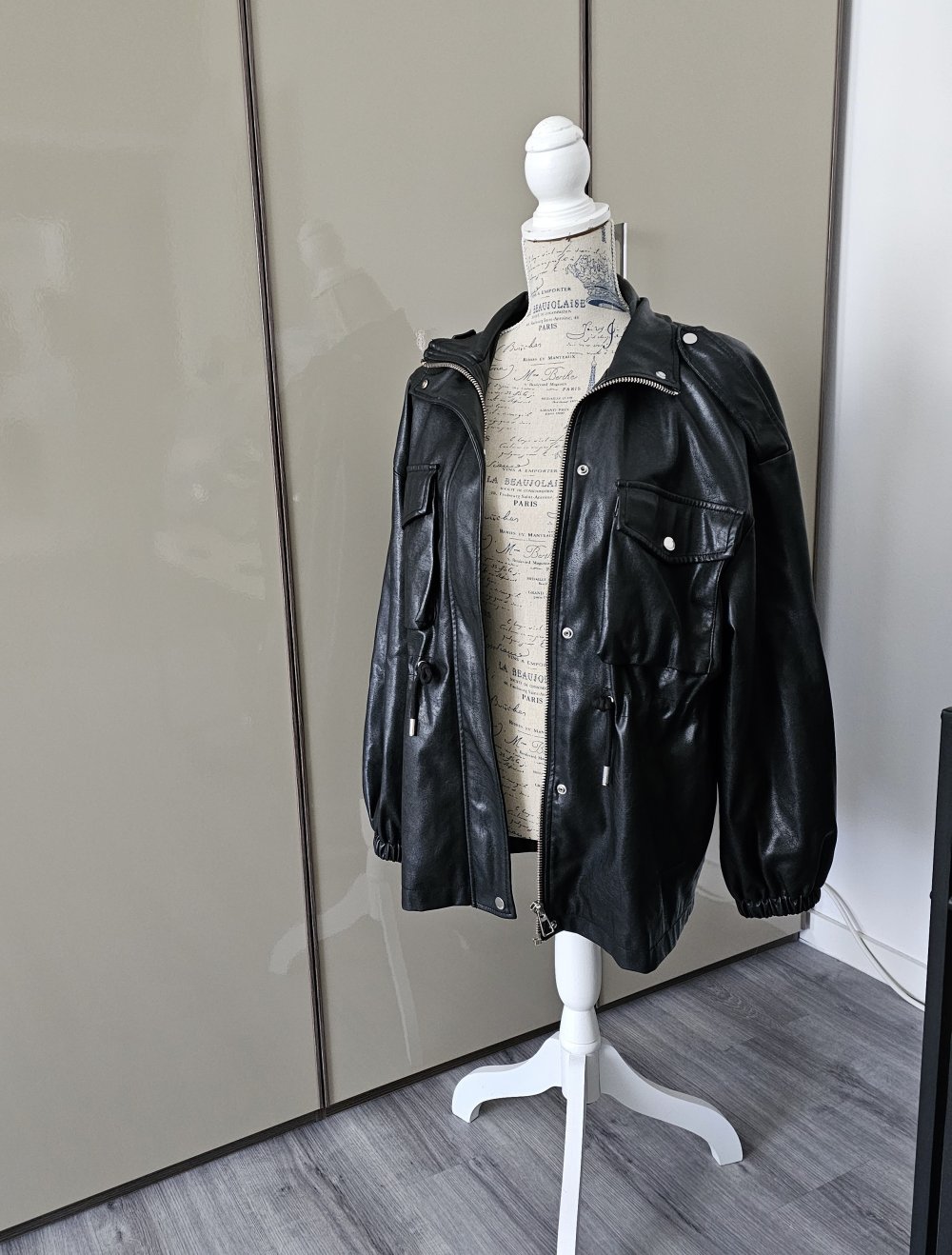 Bershka Kunstlederjacke