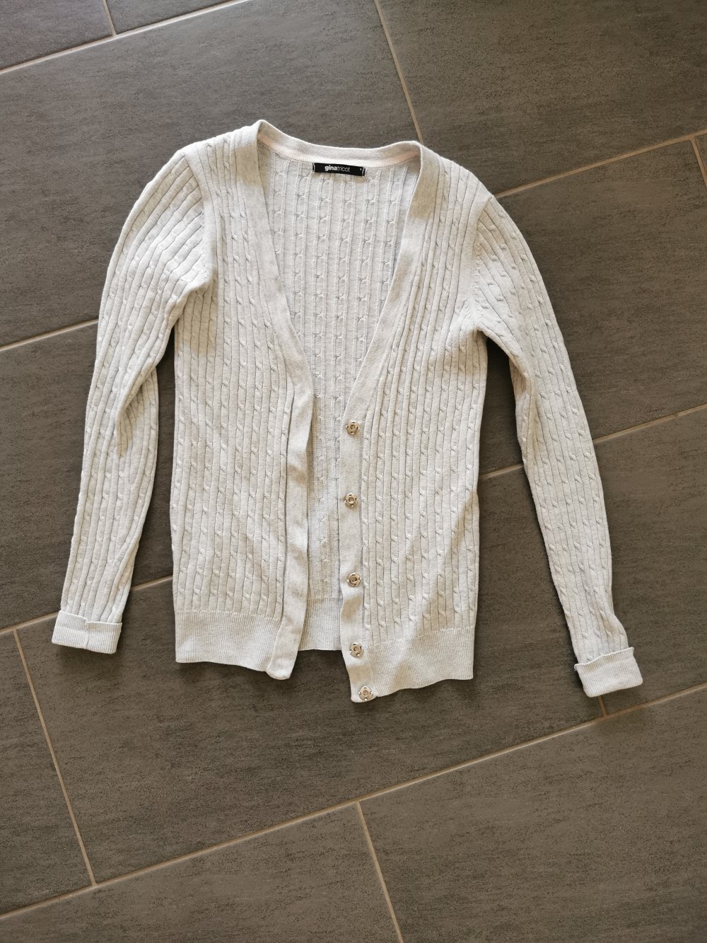 Strickjacke Gina Tricot 