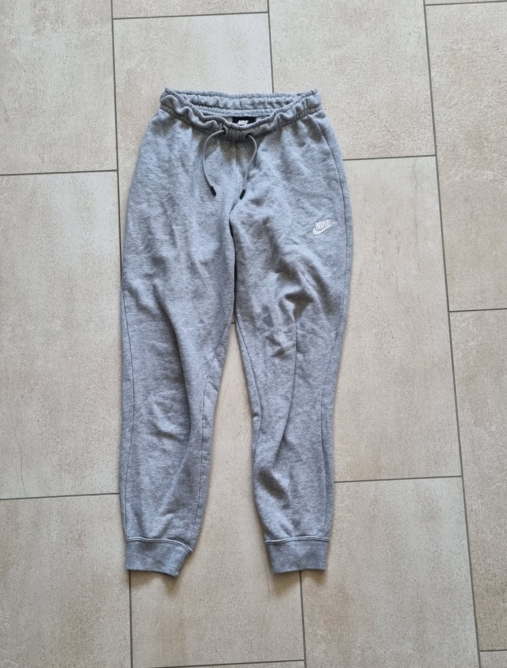 Nike Jogginghose grau