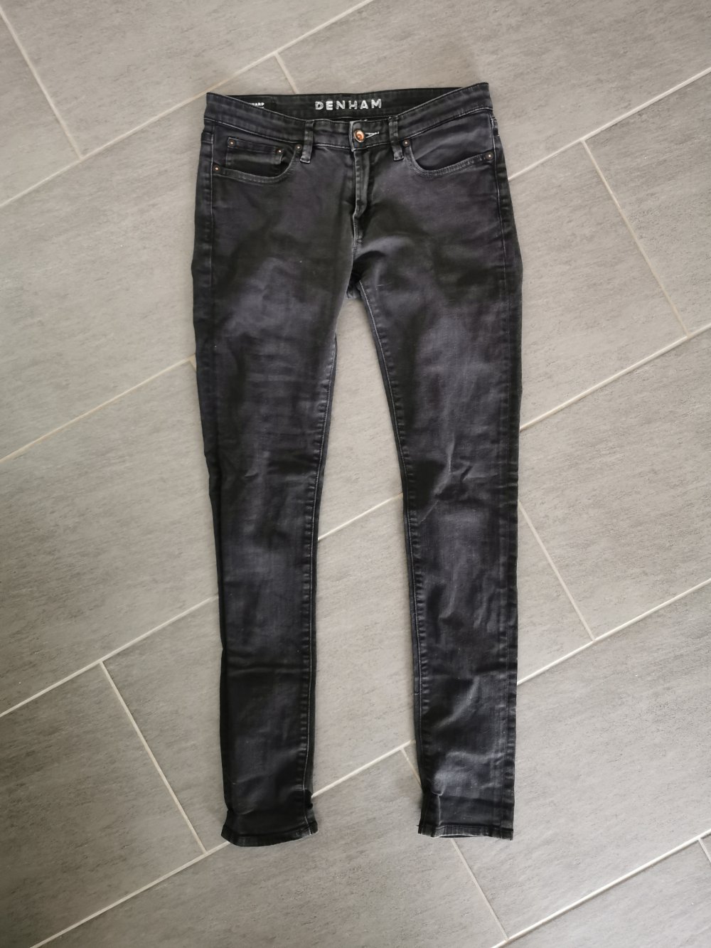 Dunkle Jeans Denham 