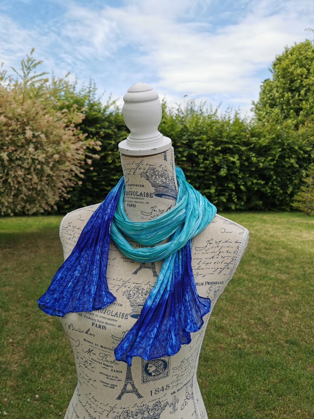 Seidentuch blau 