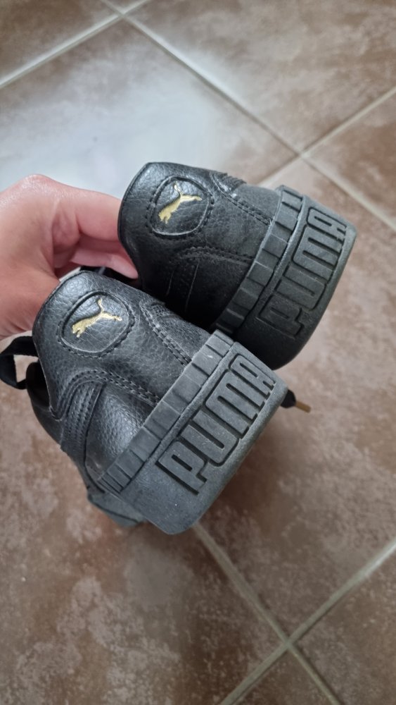 Puma Sneaker schwarz 