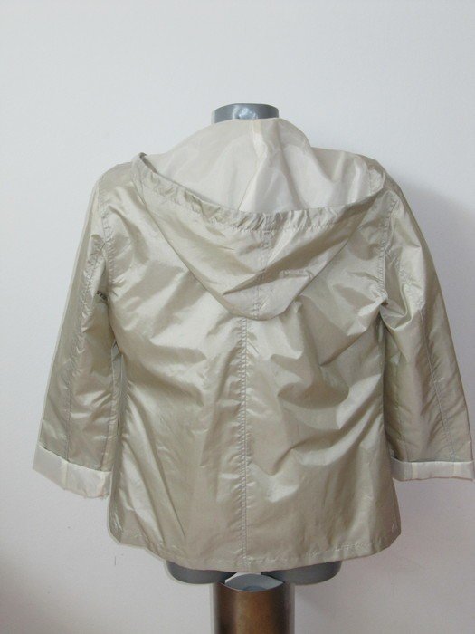 Dünne Jacke Kurzmantel Gr.M glänzend Sommer
