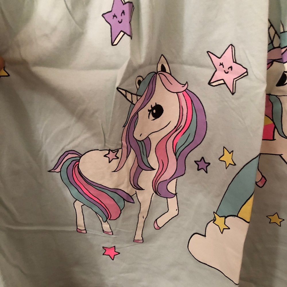 Süßes Sommerkleid H&M Gr.122/128 Einhorn bunt wie neu