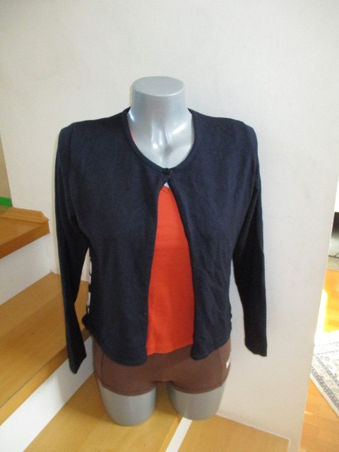 Tolles vintage Strickjäckchen Blumenmuster