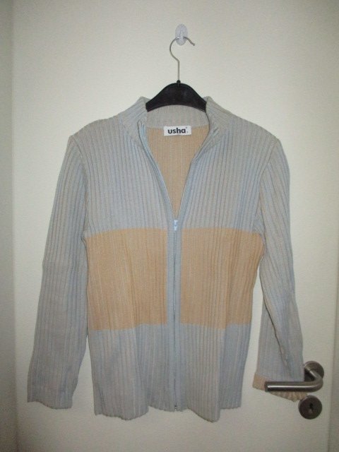 Tolle Rippenstrickjacke Gr. S true vintage