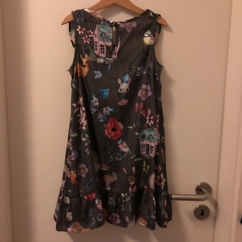 Süßes Kleid Waldtiere Gr.128 H&M