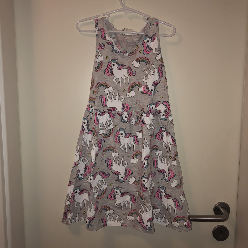 Sommerkleidchen Gr.122/128  H&M Einhörner 