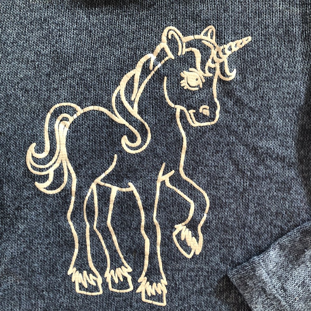 Lockerer Pulli mit Einhorn Gr. 122/128 jeans blau
