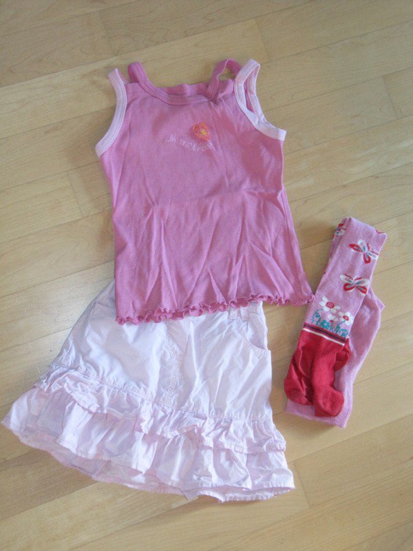 Süßes Set für Mädchen mit gratis Strumpfhose