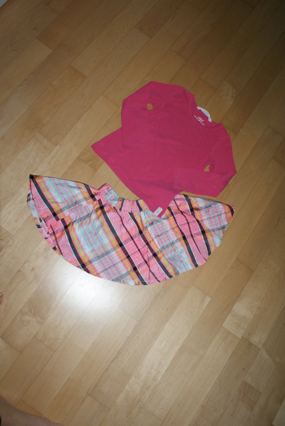 Tellerrock mit langarm Shirt von H&M