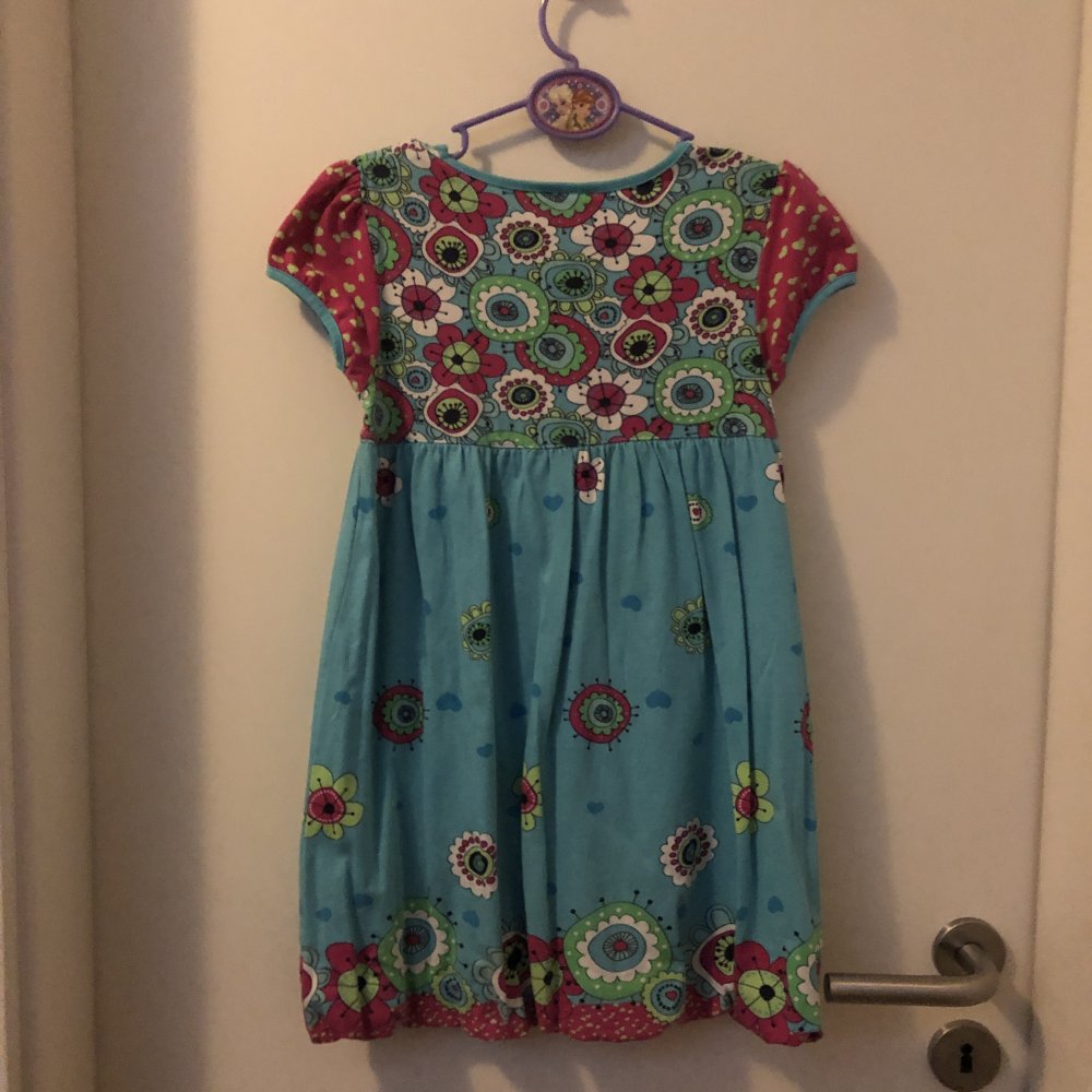 Kleid Gr.122