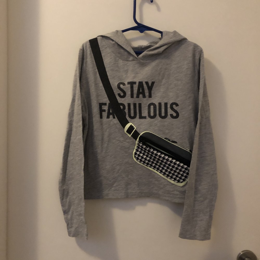 Süßes Oberteil Hoodie Gr.134/140 Glitzer retro