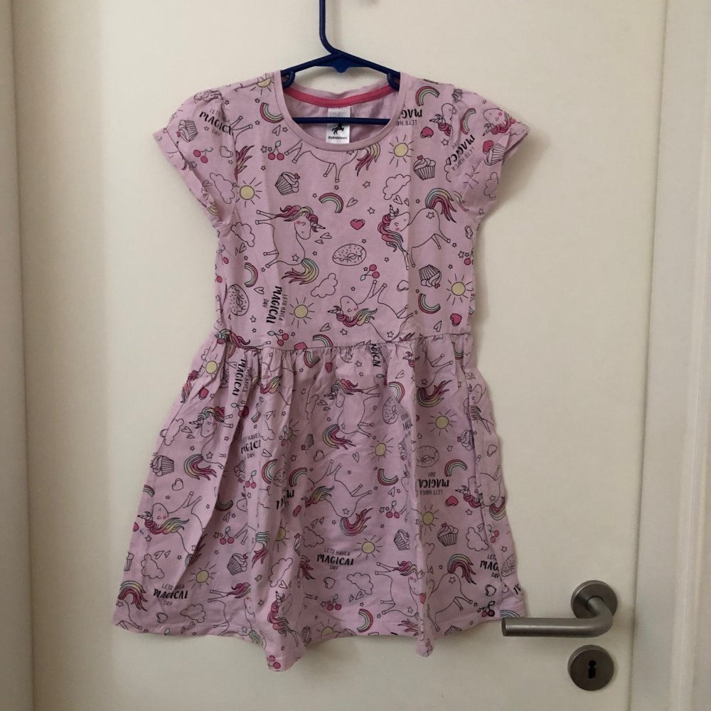 Kurzarm Kleid mit Einhörnern Gr.134 Palomino 100% Baumwolle