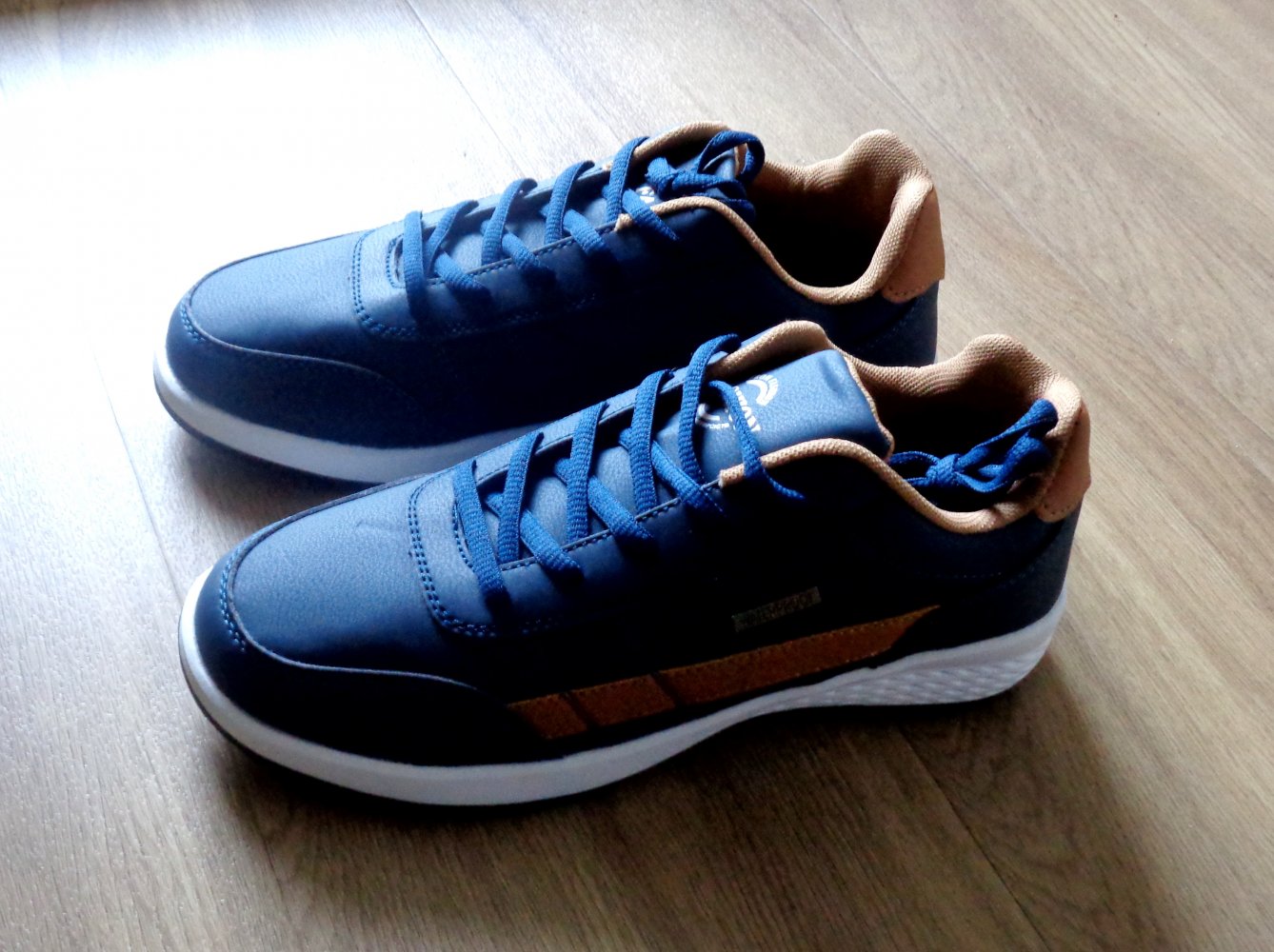 Sportschuhe