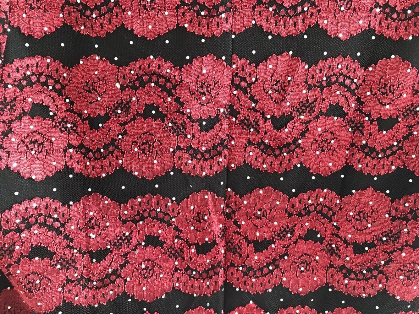 Spitzen-Kleid in Rot-Schwarz Gr. 42 / L - neuwertig