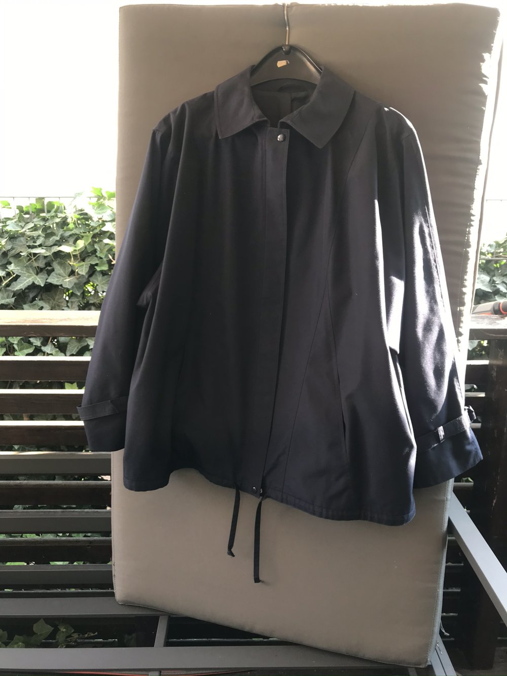 Jacke Blau - Größe 48 - top Zustand