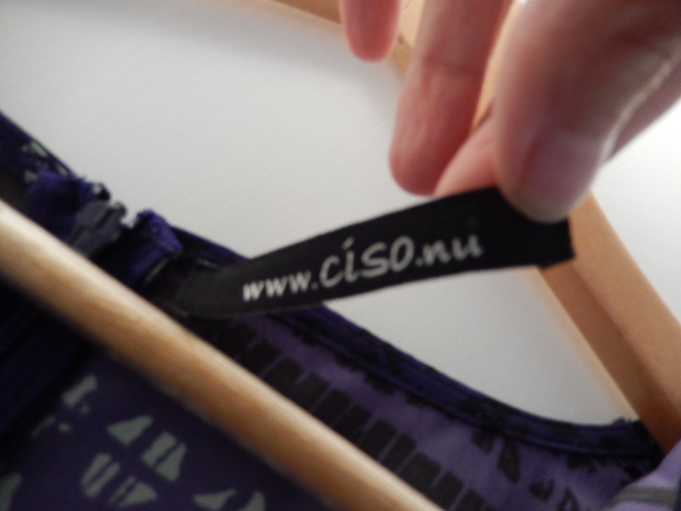 Leichtes Druckkleid von Ciso