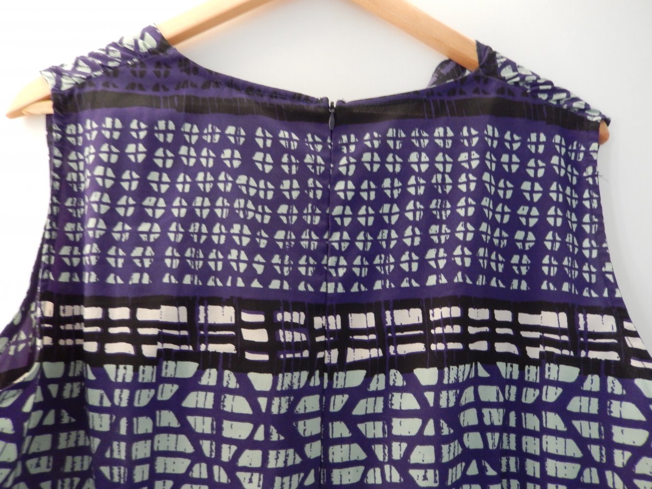 Leichtes Druckkleid von Ciso