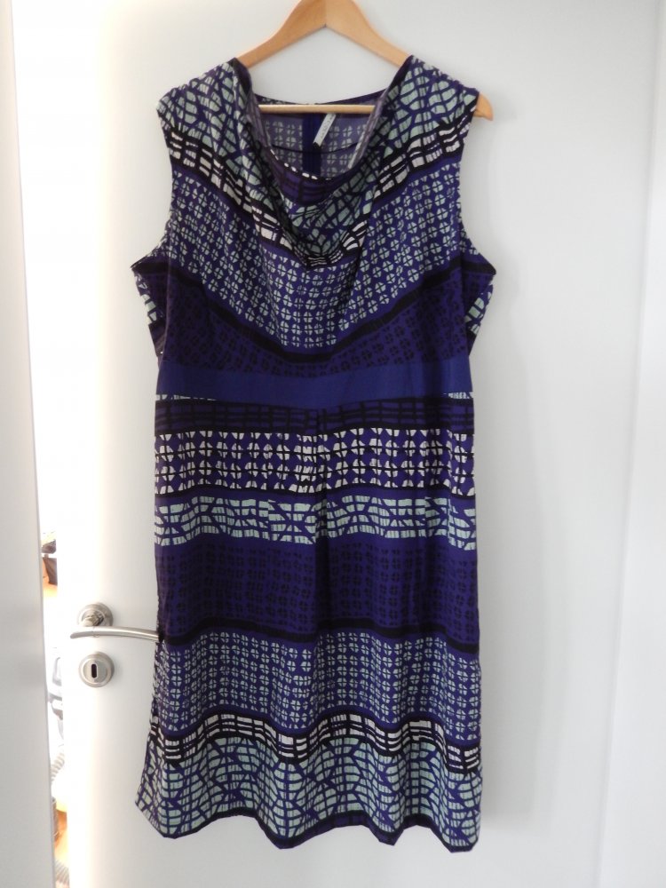 Leichtes Druckkleid von Ciso