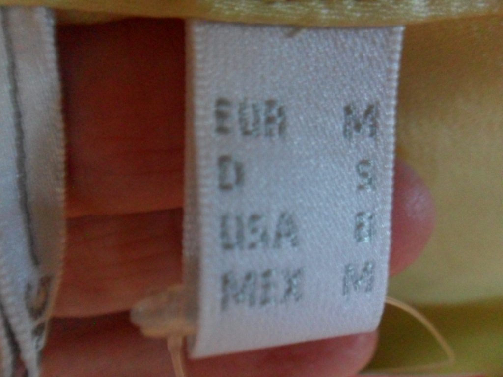 MANGO MNG 100 % Seide Bluse Tunika Shirt leicht Grün Lemon Gr. S 36 38 TOP