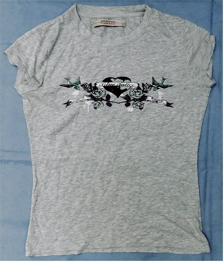Ärmelloses T-Shirt von Jeans Vero Moda - Größe M - grau mit Muster und Aufschrift