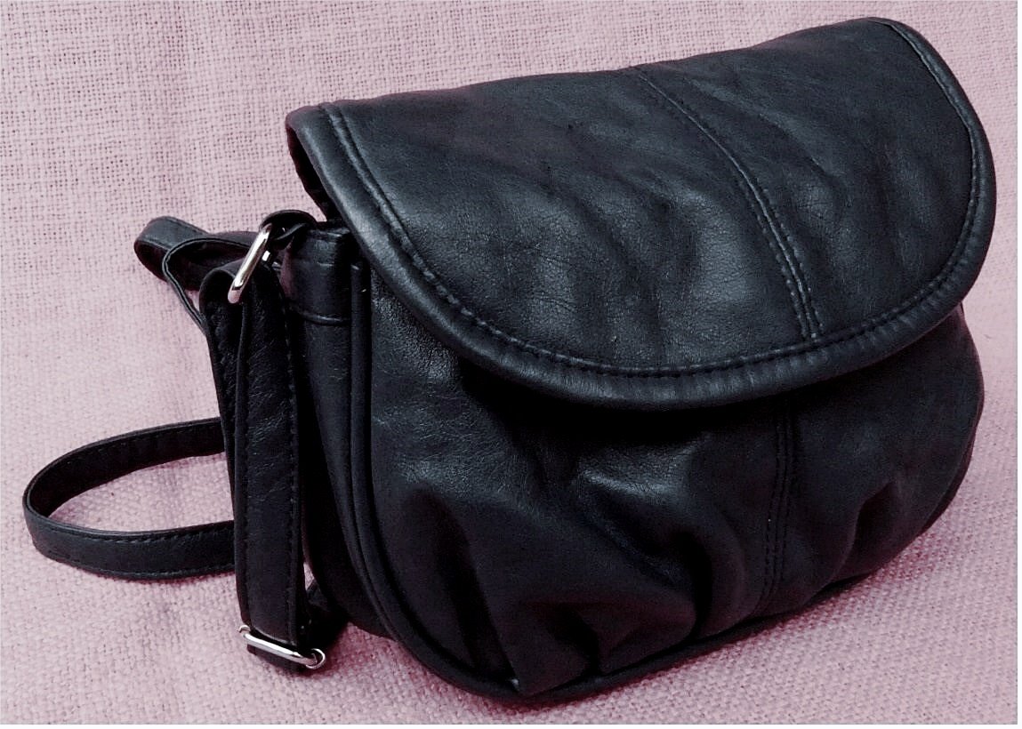 kleine Damen-Handtasche von Newbags - Außen Polyurethan - In blau 