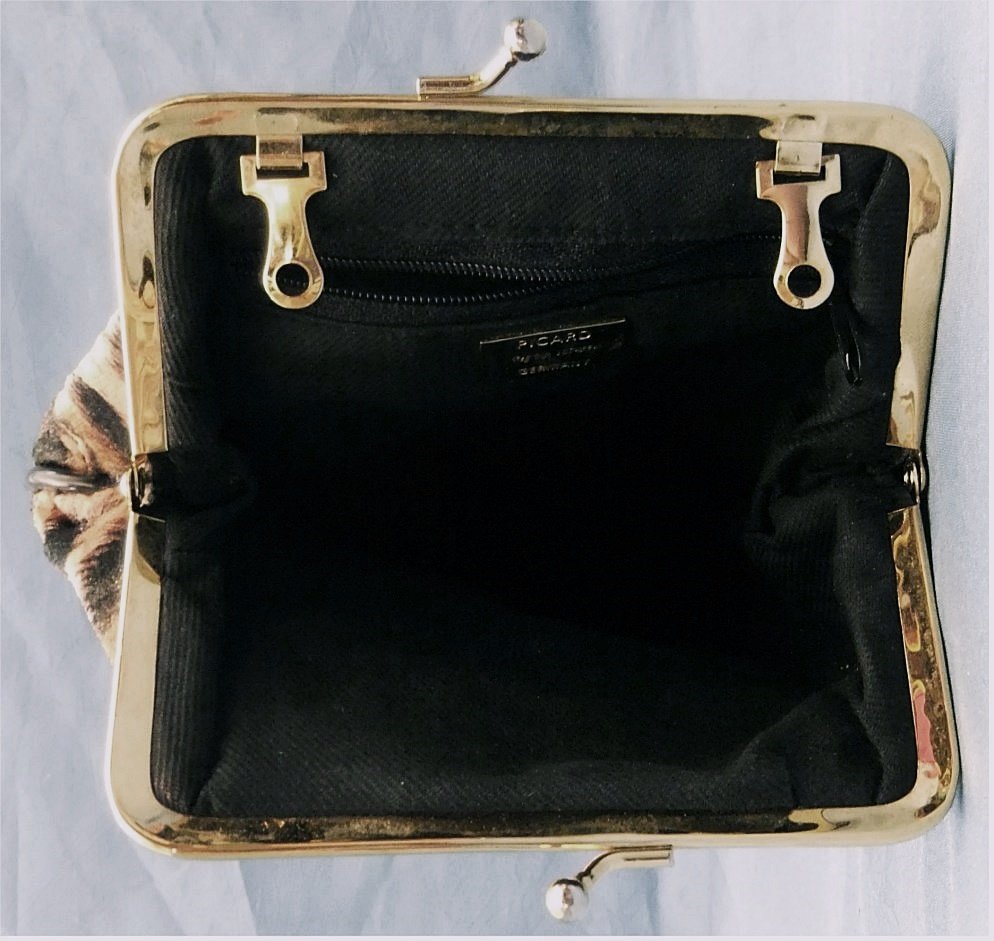 Kleine süße Damen-Handtasche / Kosmetik-Täschchen von Picard - Im Leoparden-Look  