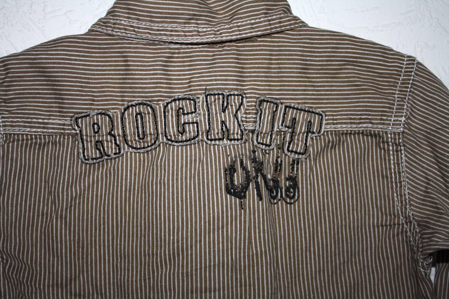 Rockiges Langarmhemd