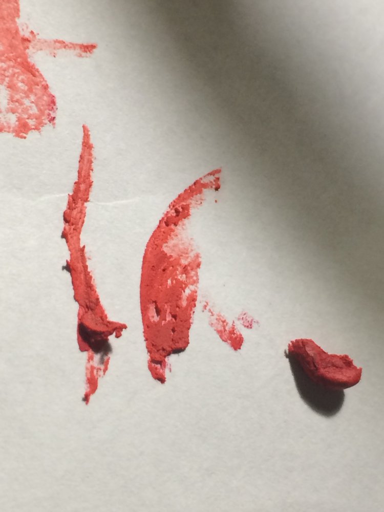 Avon Lippenstift in Knallrot