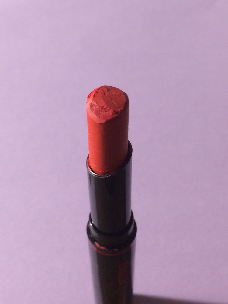 Avon Lippenstift in Knallrot