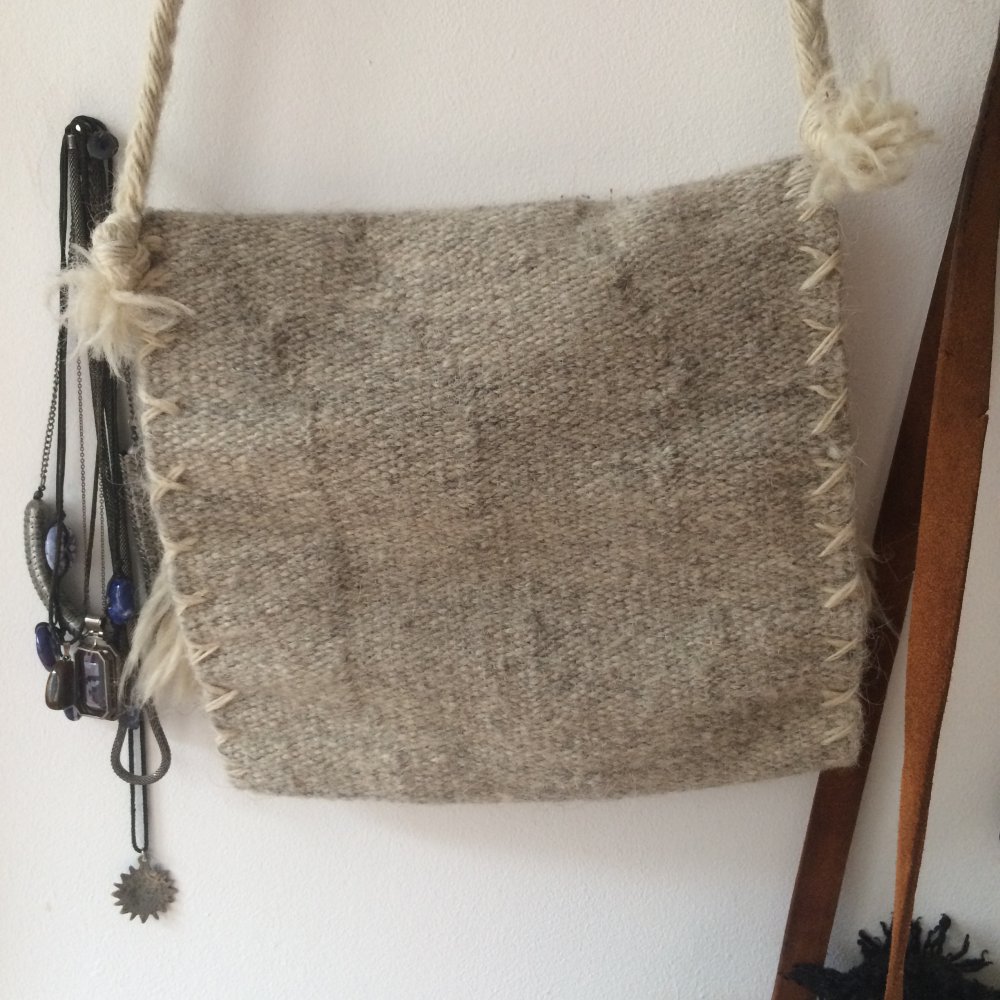 Robuste Umhängetasche mit Muster