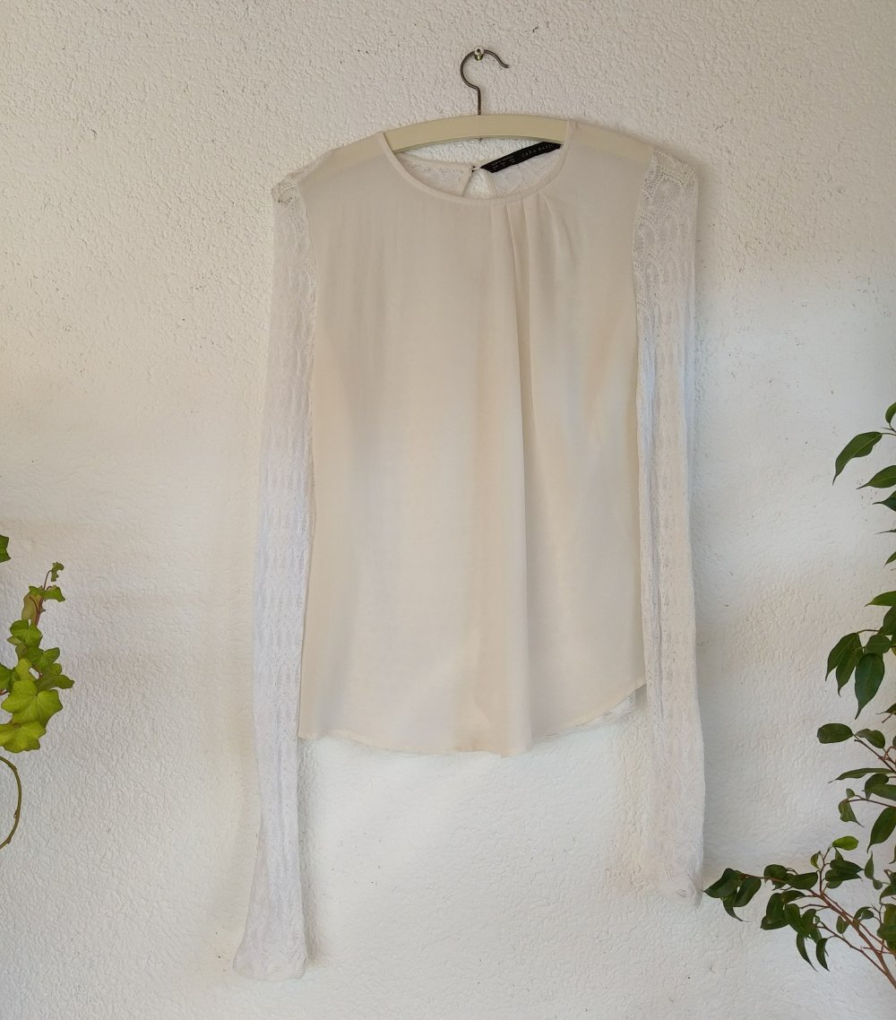 Zara Spitzenoberteil / Bluse Größe 36