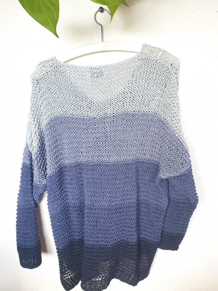 Blauer Pullover von C&M Basics Größe XL
