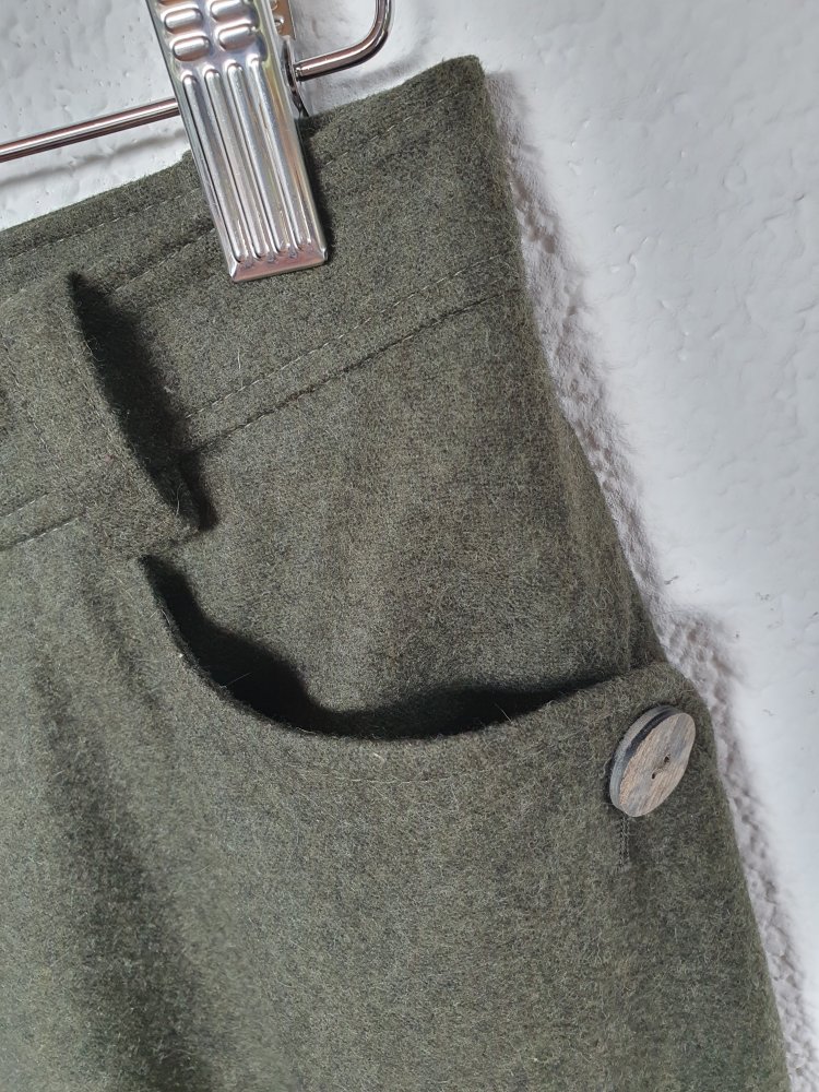 Grüne Trachtenfilzhose 7/8-Hose von Perry Größe 42