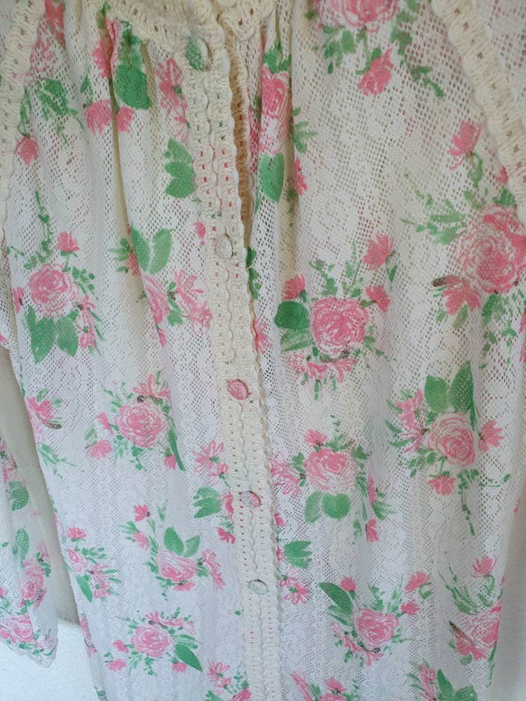 Vintage Netzoberteil mit Spitze und Blumen Größe ca. XS