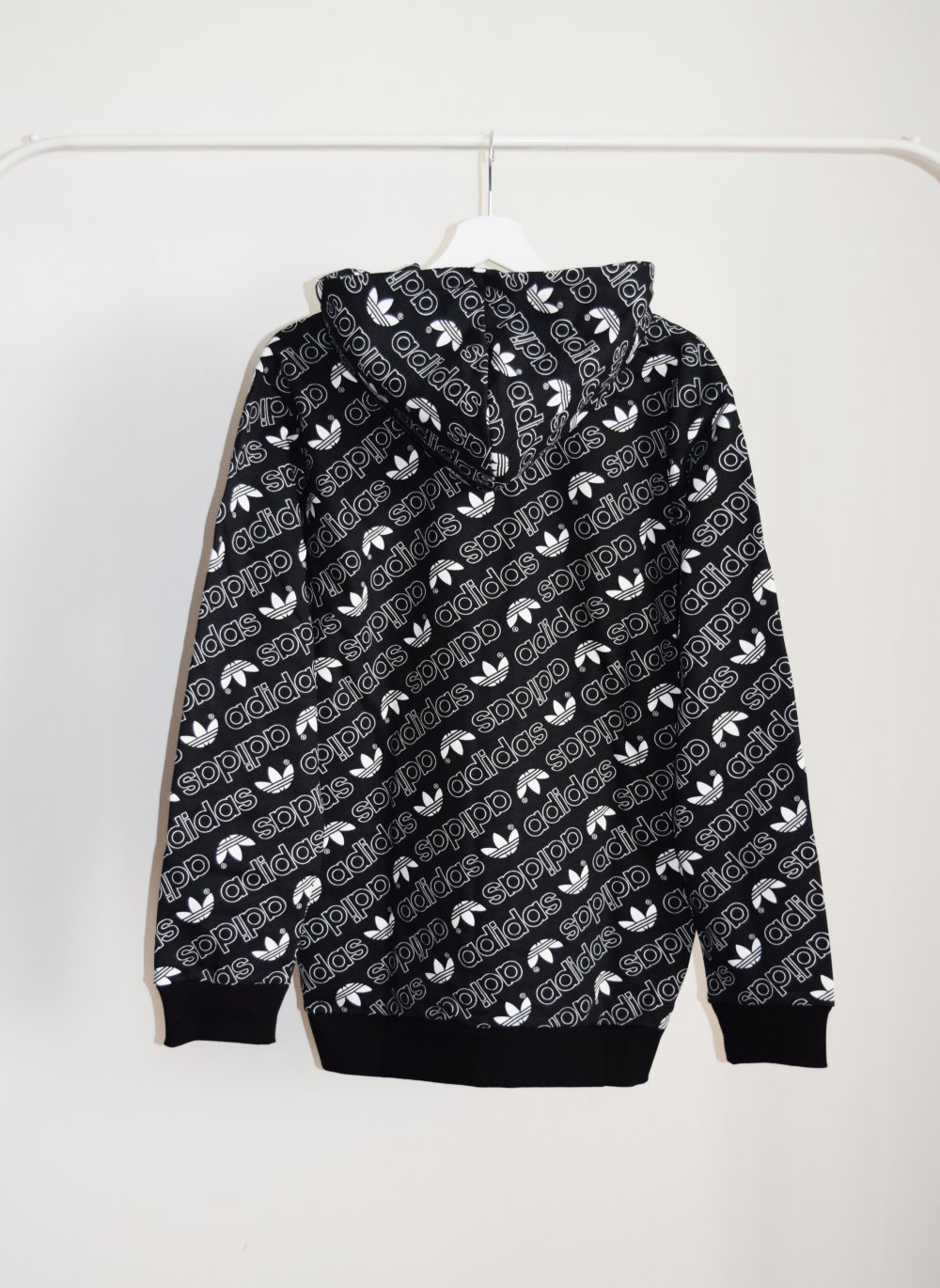 NEU! Adidas Monogram Hoodie