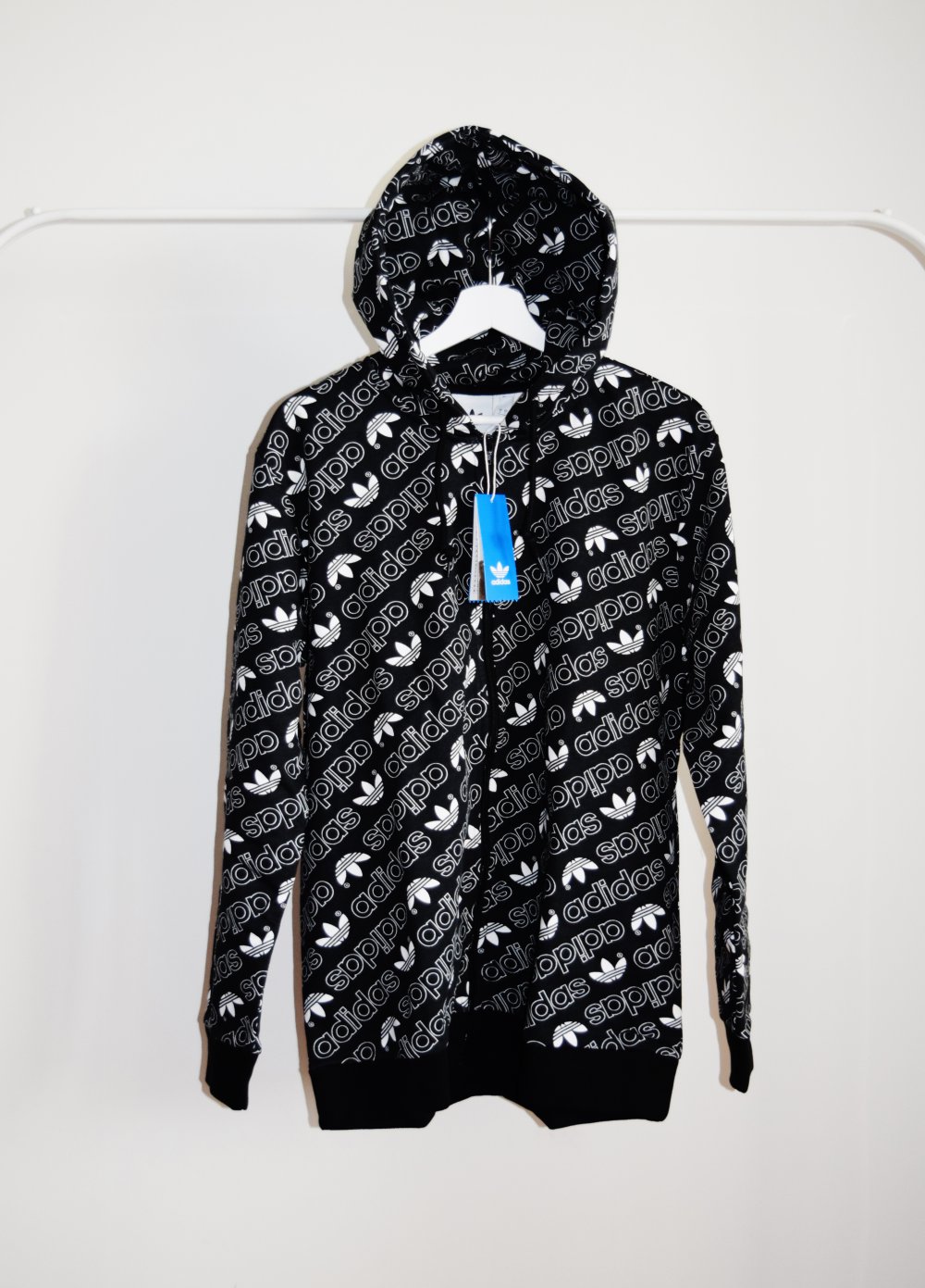 NEU! Adidas Monogram Hoodie